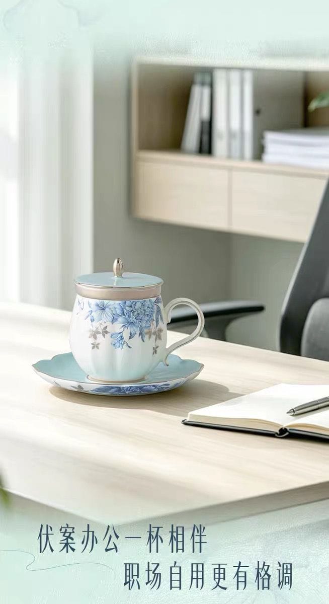 AURATIC Platinum Blue-and-White 3-Piece Lidded Tea Cup Set